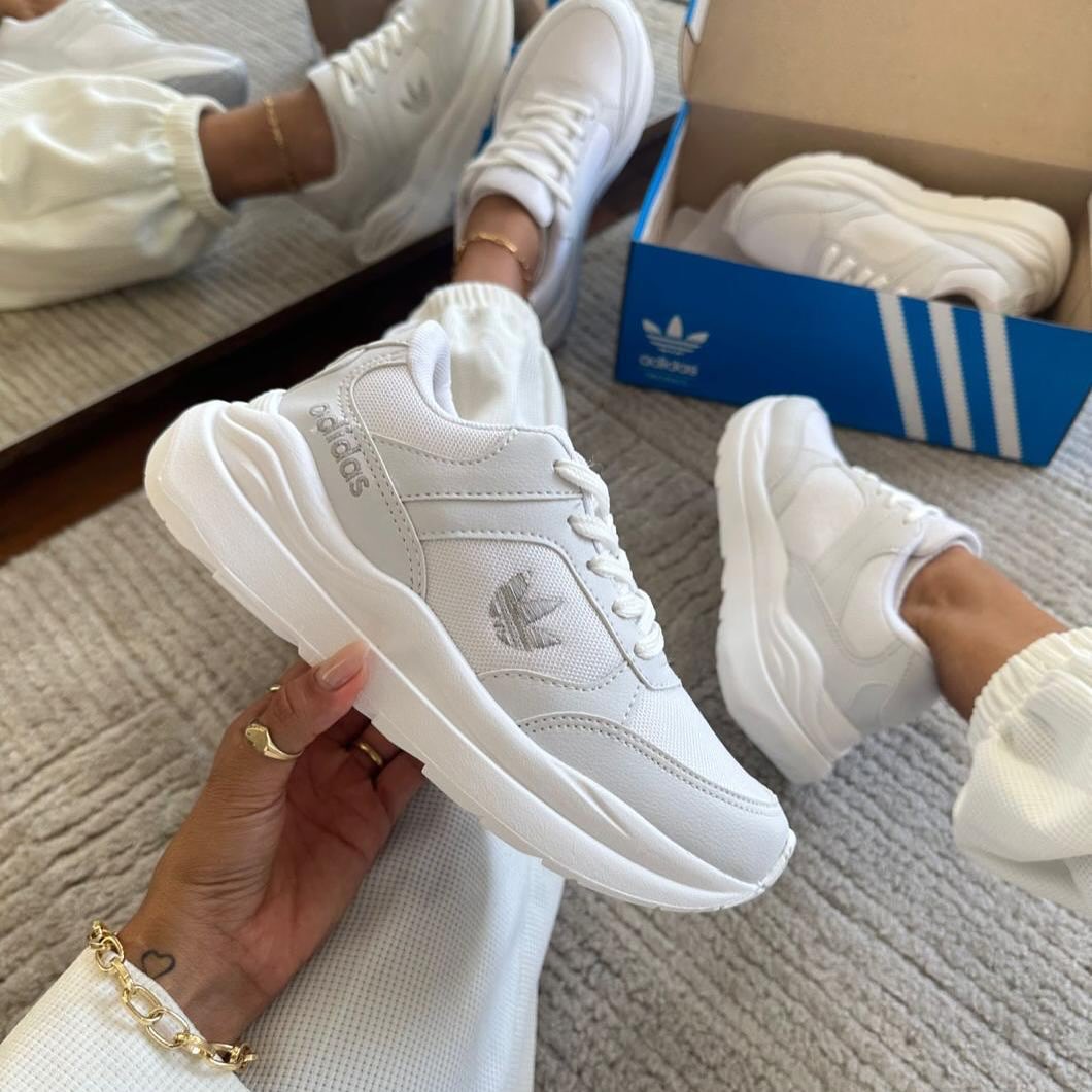 Adidas Sport Femme Premium - Energia e Conforto Para Vencer Cada Desafio!