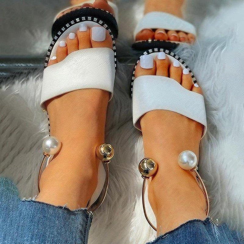 Sandália Perolada Glam - Luxo e Delicadeza a Cada Passo!