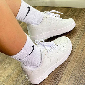 Nike Air Force F1 Premium - Exclusividade e Poder em Seus Pés!