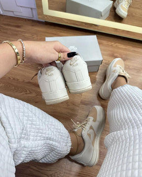 Nike Air Force Premium - Clássico Indispensável, Conforto Sem Igual!