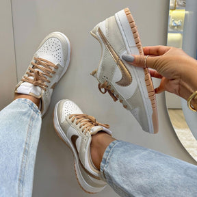 Nike Air Dunk Rose Gold Premium - Elegância Rara em Edição Limitada!