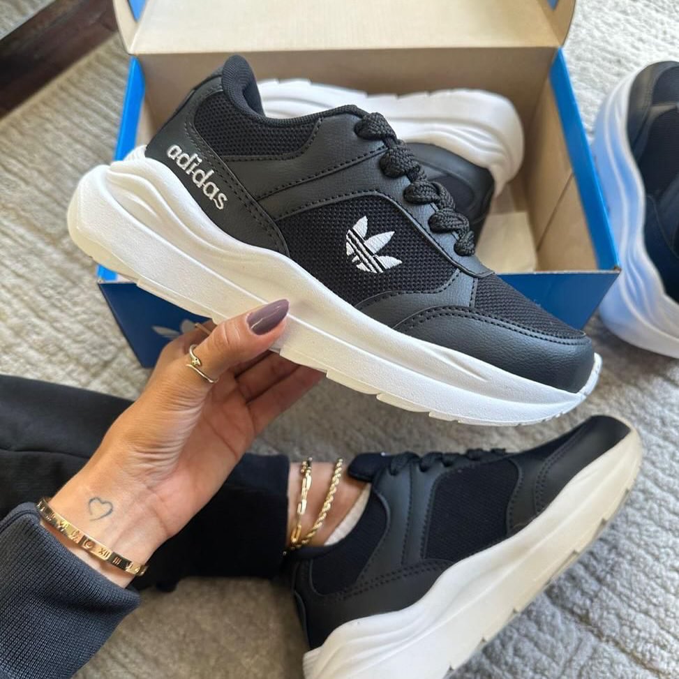 Adidas Sport Femme Premium - Energia e Conforto Para Vencer Cada Desafio!