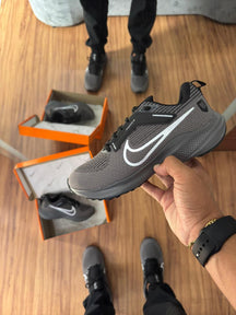 Nike Pegasus Premium - Leveza Mítica Para Seus Desafios Diários!