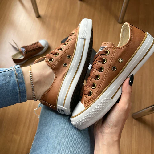Tênis Casual Premium Ortopédico - Caminhe Com Estilo e Sem Dor!