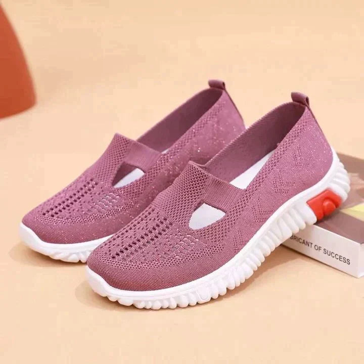 Flor Soft Casual - Conforto e Delicadeza Em Cada Passo!